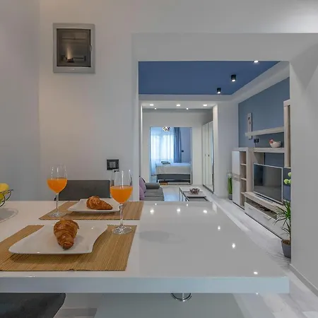 Arena Blue Dream - Modern With Terrace 아파트 *